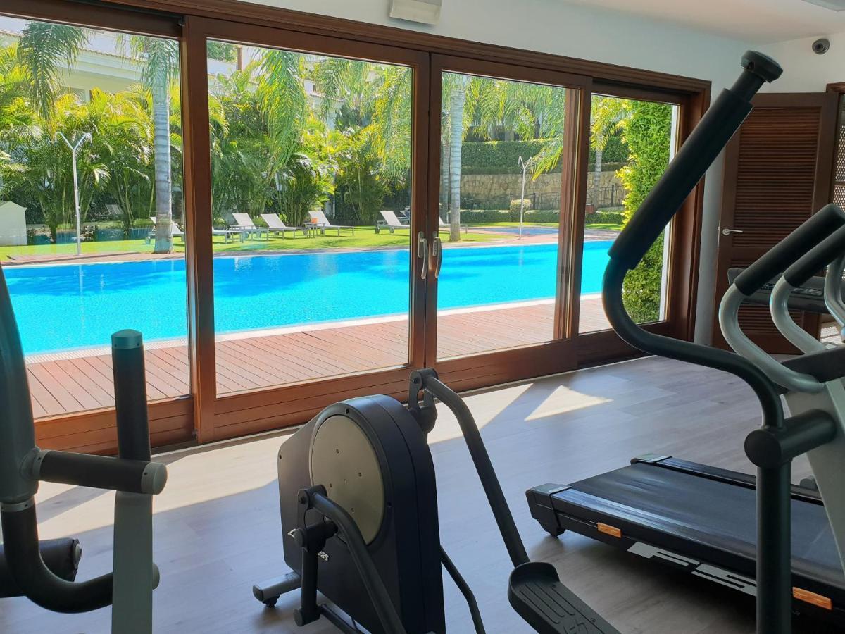 Luxury Apartment Frontal Beach In Doncella Beach Estepona Ngoại thất bức ảnh