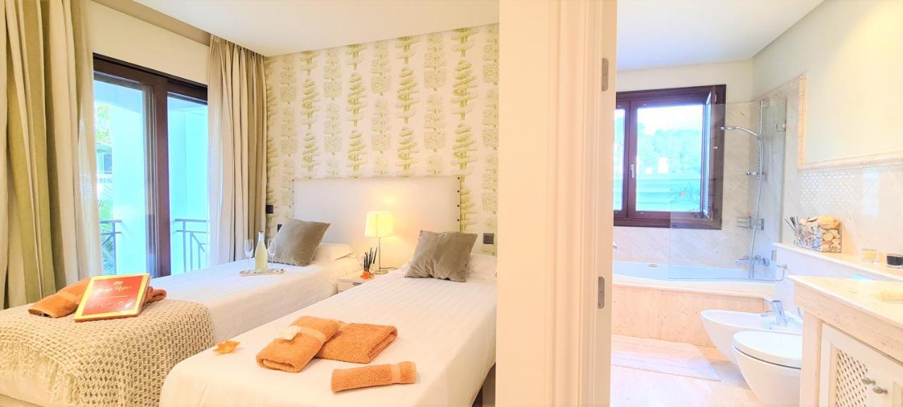 Luxury Apartment Frontal Beach In Doncella Beach Estepona Ngoại thất bức ảnh