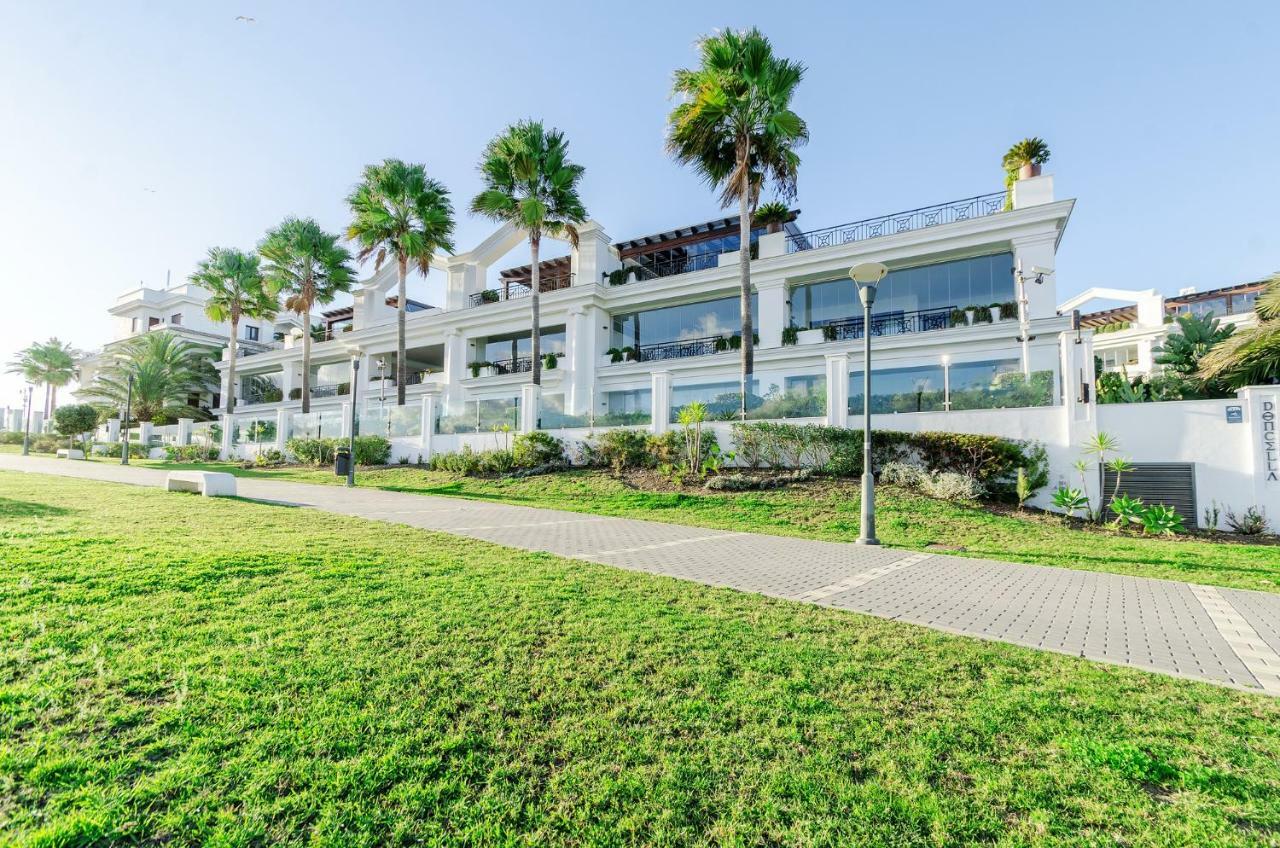 Luxury Apartment Frontal Beach In Doncella Beach Estepona Ngoại thất bức ảnh