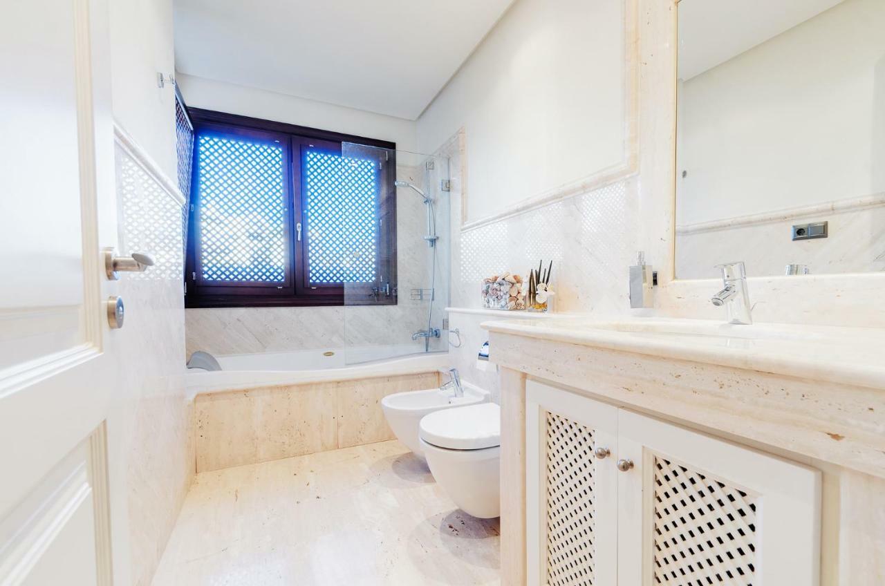 Luxury Apartment Frontal Beach In Doncella Beach Estepona Ngoại thất bức ảnh