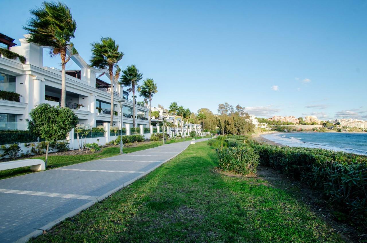 Luxury Apartment Frontal Beach In Doncella Beach Estepona Ngoại thất bức ảnh