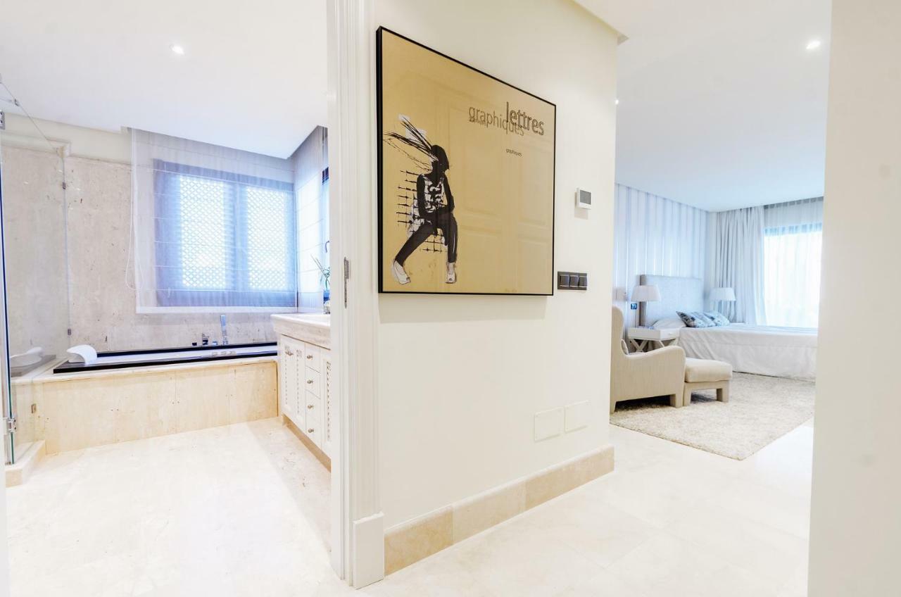Luxury Apartment Frontal Beach In Doncella Beach Estepona Ngoại thất bức ảnh