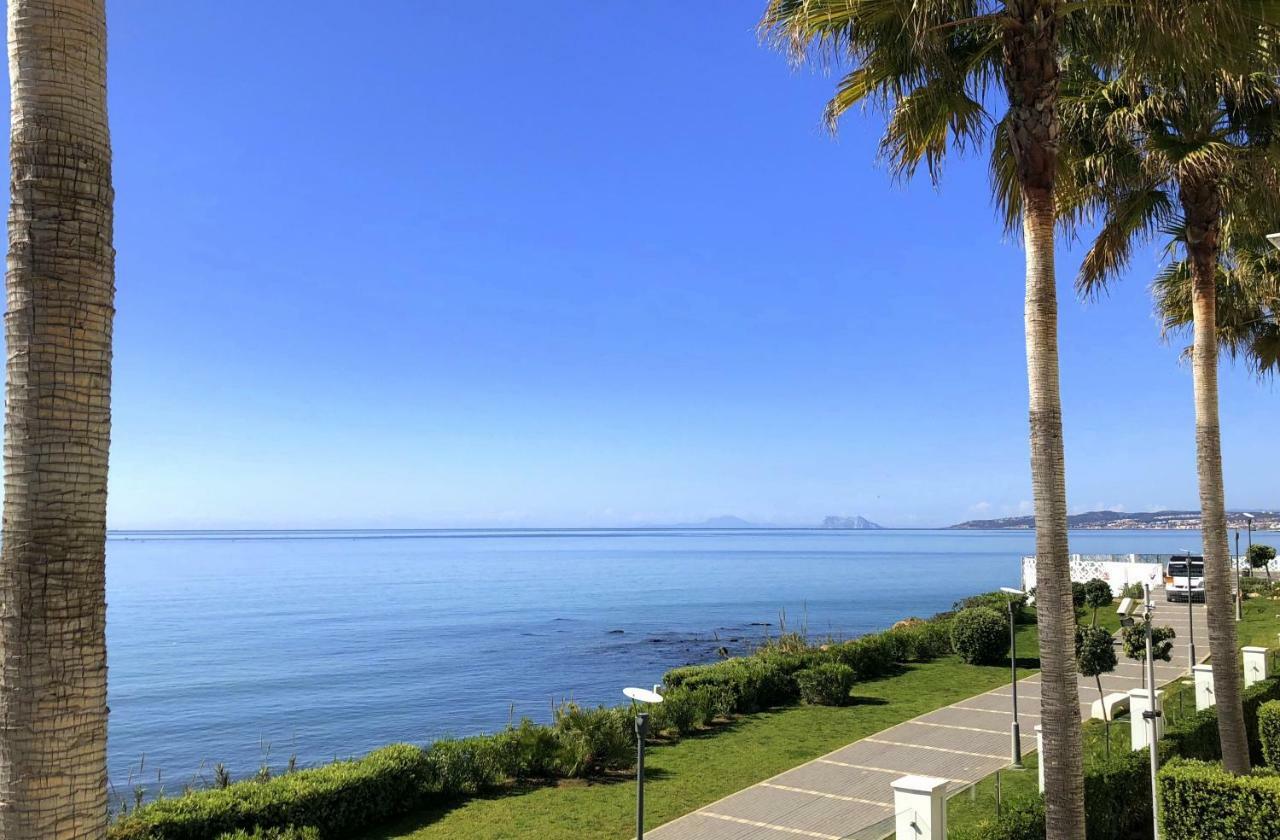Luxury Apartment Frontal Beach In Doncella Beach Estepona Ngoại thất bức ảnh
